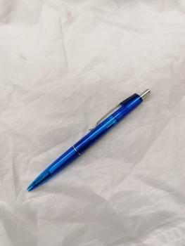 Schneider Kugelschreiber K 20 Icy Colours - blau