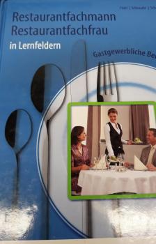 Restaurantfachmann/Restaurantfachfrau in Lernfeldern