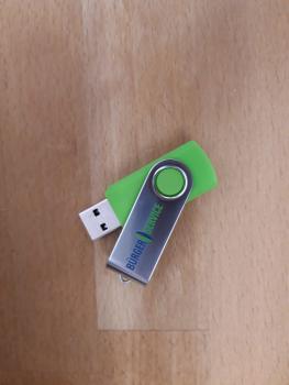 USB Stick mit BUES-Logo - 8GB - Grün