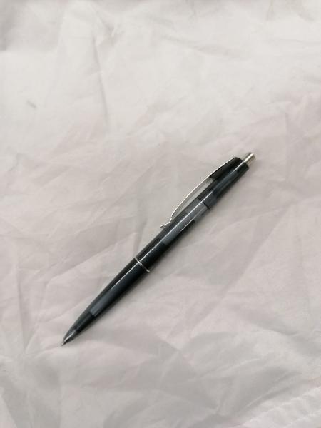 Schneider Kugelschreiber K 20 Icy Colours - schwarz