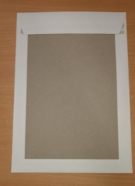 Versandtaschen mit Papprückwand und Fenster - DIN C4 - weiß