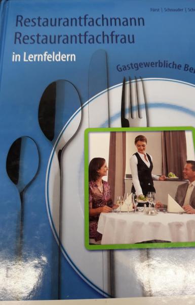 Restaurantfachmann/Restaurantfachfrau in Lernfeldern